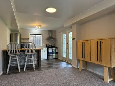 132 Brown Wood Drive, Barrie, On L4m 6m8
