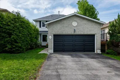 17 Knicely Road, Barrie, On L4n 6t8