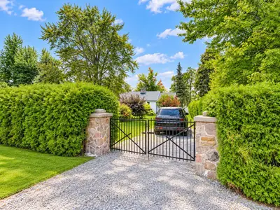 1988 Lakeshore Drive, Ramara, On L0k 1b0