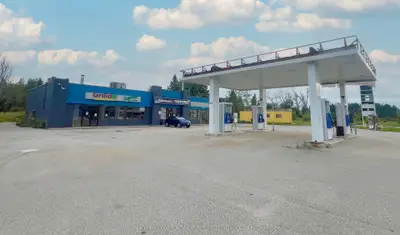 1525 Highway 11, Oro-medonte, On L0l 2l0