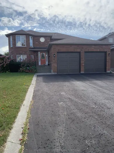 59 Nicklaus Drive Upper Level, Barrie, On L4m 6v7