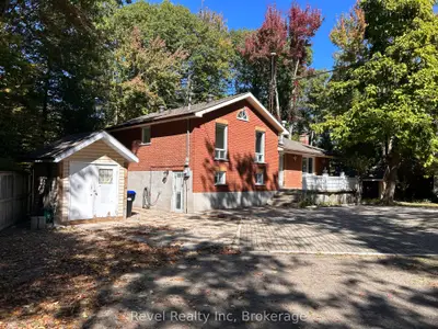97 Forest Circle, Tiny, On L9m 0h4