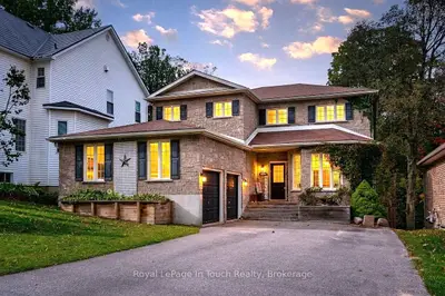 682 Dominion Avenue, Midland, On L4r 1r8