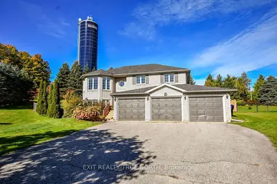 35 MARLOW Circle, Springwater, ON L0L 1V0