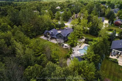 21 TRAILS End, Collingwood, ON L9Y 5B1