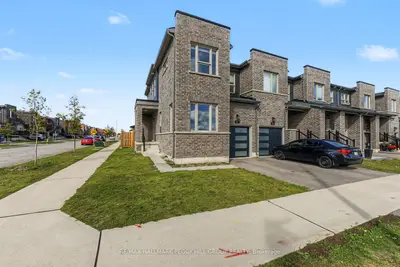 11 Turnberry Lane, Barrie, On L9j 0m8