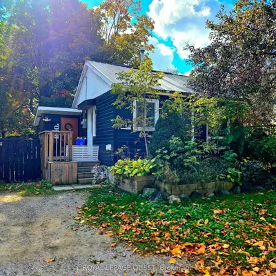 141 Landon Street, Orillia, On L3v 2h5