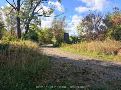 8665 Hwy 11, Severn, On L3v 6h3