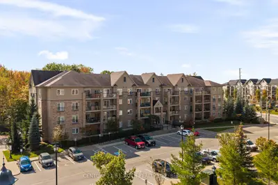 41 FERNDALE Drive S 303, Barrie, ON L4N 5T6