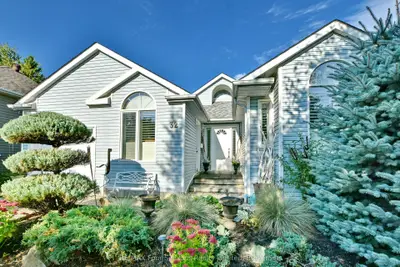 32 NETTLETON Court, Collingwood, ON L9Y 5B9