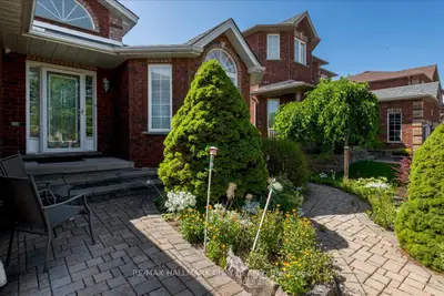 245 Pringle Drive, Barrie, On L4n 0p4