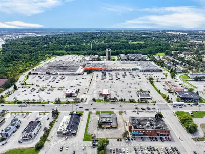 320 Bayfield Street 60, Barrie, On L4m 3c1