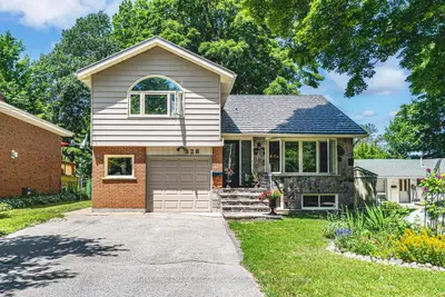 828 Dominion Avenue, Midland, On L4r 1s7