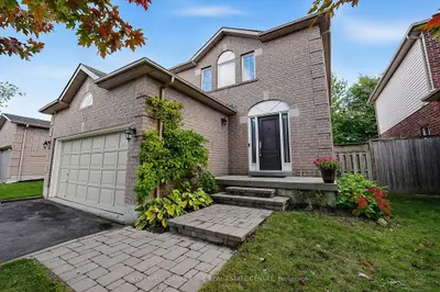 184 BRUCKER Road, Barrie, ON L4N 8R9