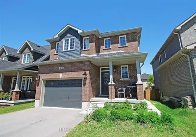 42 Booth Lane, Barrie, On L4n 0s4