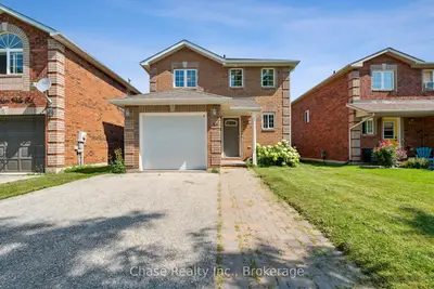 46 Sydenham Wells, Barrie, On L4m 6r4
