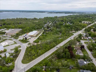 570 Laclie Street, Orillia, On L3v 4a9