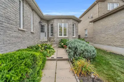 27 Max Avenue, Barrie, On L4n 0y3