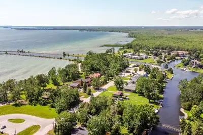 1 Paradise Boulevard Unit 14, Ramara, On L0k 1b0