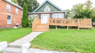 50 Nottawasaga Street, Orillia, On L3v 3j4