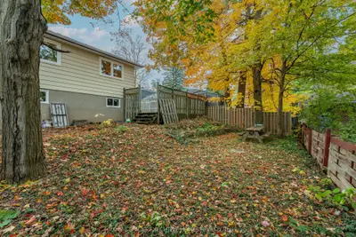 4 Virgilwood Crescent, Barrie, On L4m 4y3