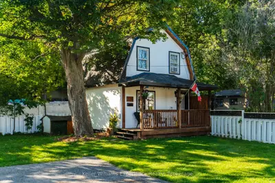 229 DONALDA Street, Midland, ON L4R 2N4