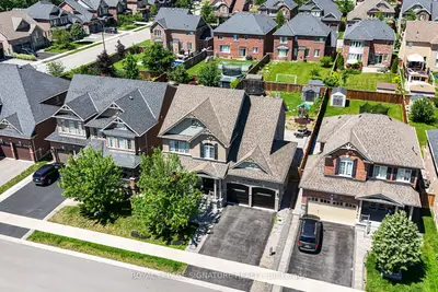 26 Marks Road, Springwater, On L9x 0s5
