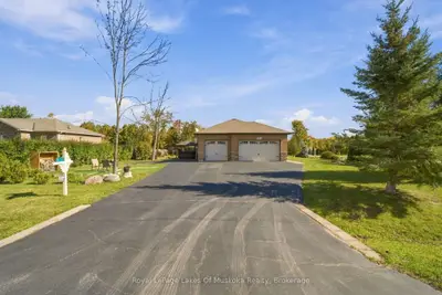 1 Galrich Court, Oro-medonte, On L3v 0r5
