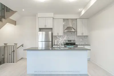 31 Bluebird Lane, Barrie, On L4n 6a3