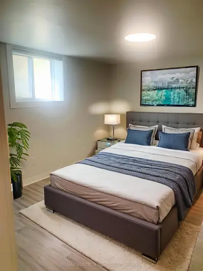 44 Cynthia Court Unit 1, Barrie, On L4m 2x4
