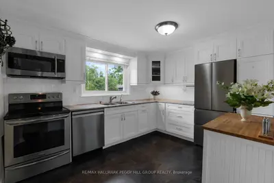 233 Innisfil Street 4, Barrie, On L4n 3e9