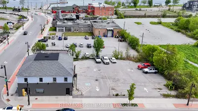 2 Front Street S, Orillia, On L3v 4r9
