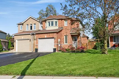 36 Aikens Crescent, Barrie, On L4n 8m6