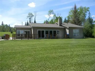 14 Ontario Street, Kawartha Lakes, On P0j 1g0