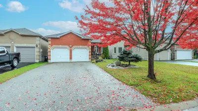 142 Raymond Crescent, Barrie, On L4n 0v7