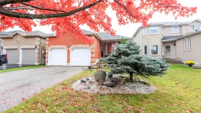 142 Raymond Crescent, Barrie, On L4n 0v7
