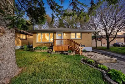163 GROVE Street E, Barrie, ON L4M 2P6