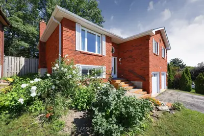 301 LEACOCK Drive, Barrie, ON L4N 6J8