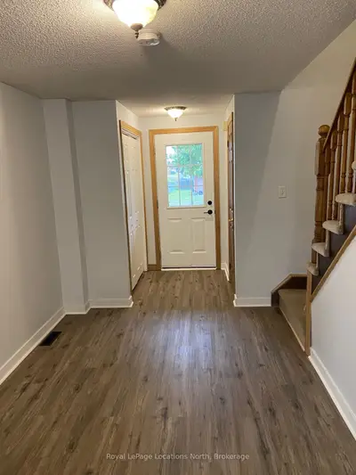 117 Cheltenham Road, Barrie, On L4m 6s6