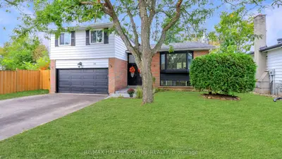 56 Briar Road, Barrie, On L4n 3m4