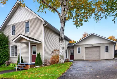 17 Peel Street, Penetanguishene, On L9m 1a5