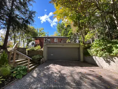 52 Rodney Street, Barrie, On L4m 4b7