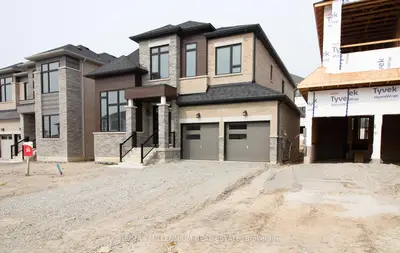 81 Bearberry Road, Springwater, On L0l 1y3