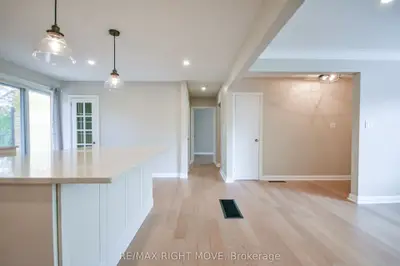 10 Letitia Street, Barrie, On L4n 1n6