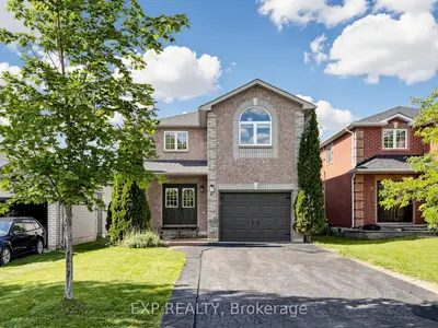 6 Booth Lane, Barrie, On L4n 0s4