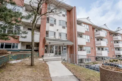120 Bell Farm Road 216, Barrie, On L4m 6j2
