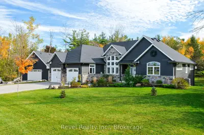 2073 Hawley Road, Severn, On L3v 0x7