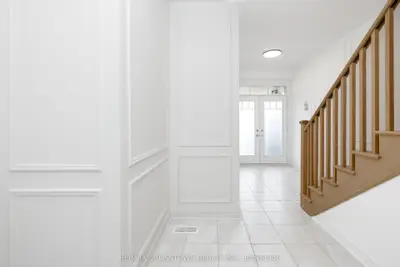 23 Albany Street, Collingwood, On L9y 3w8