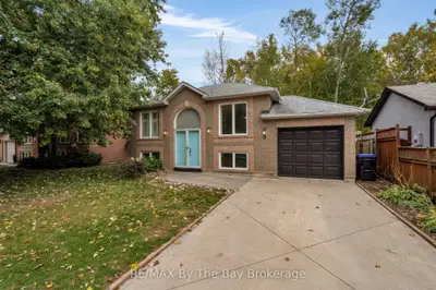 5 Brillinger Drive, Wasaga Beach, On L9z 1l4