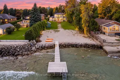 11 Georgian Manor Drive, Collingwood, On L9y 5p2